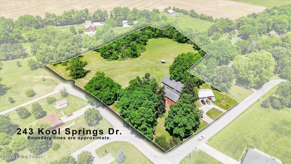 Photo of 243 Kool Springs Dr, Shepherdsville, KY 40165 (MLS # 1718322)
