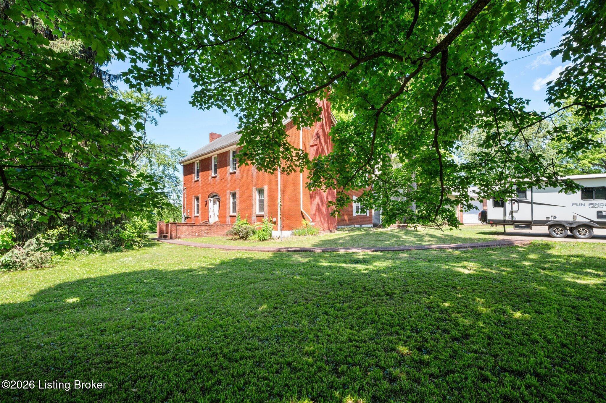 243 Kool Springs Dr