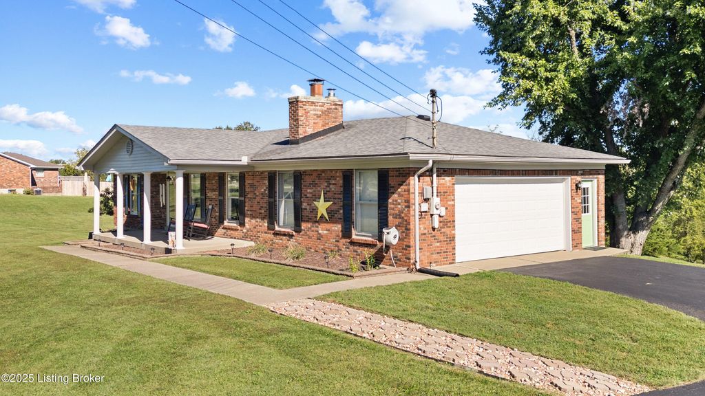 Photo of 400 Hialeah Dr, Coxs Creek, KY 40013 (MLS # 1705878)