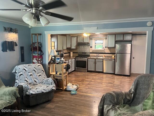 379 S High St, Austin, Pennsylvania image 6