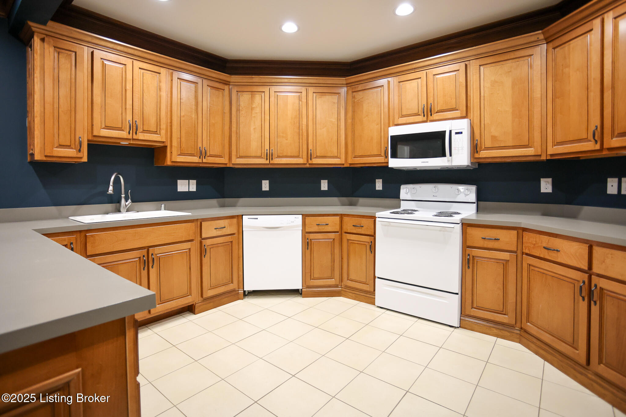 560 Heritage Hill Pkwy, Shepherdsville, Kentucky image 49
