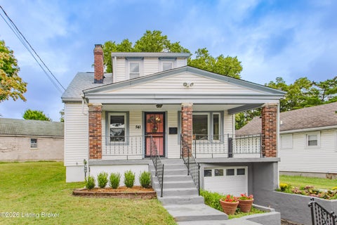 Photo of 541 University Ave, Louisville, KY 40206 (MLS # 1729143)