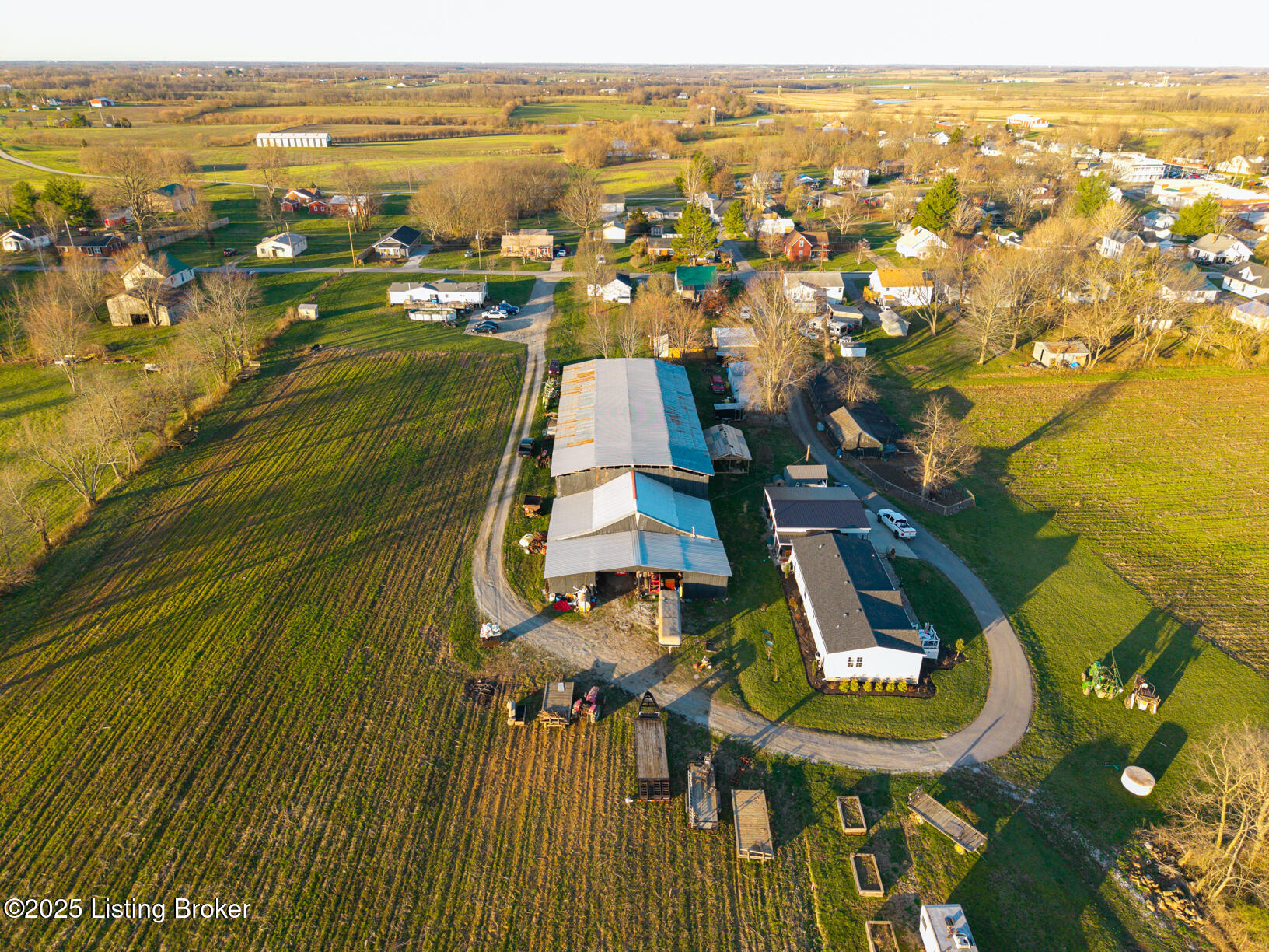 Bohannon St, Pleasureville, Kentucky image 13
