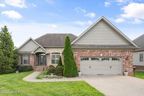 Photo of 1465 Grouse Ct, Shelbyville, KY 40065 (MLS # 1714947)