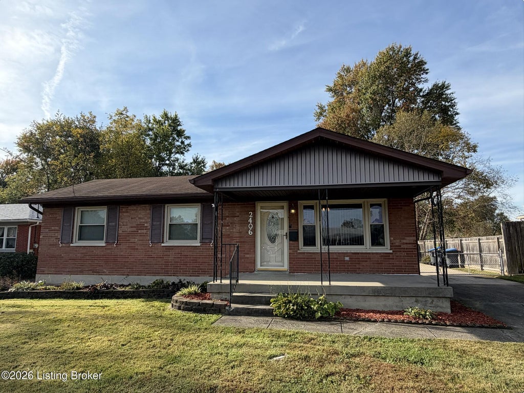 Photo of 2406 Roddy Rd, Louisville, KY 40216 (MLS # 1733024)