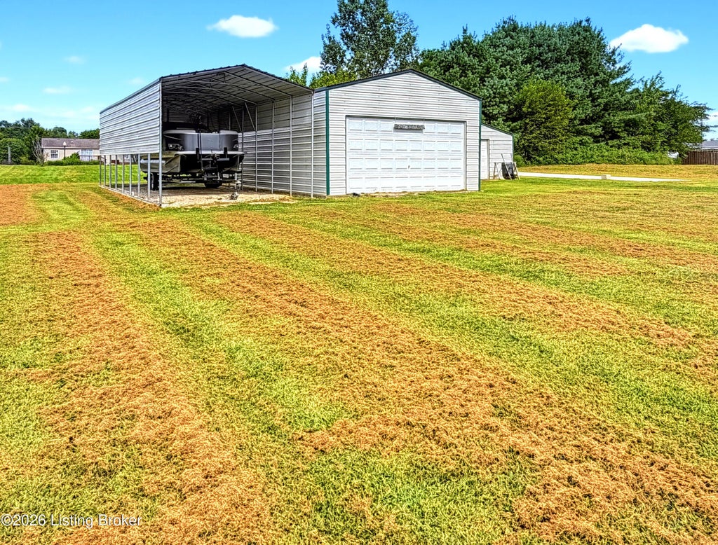 Photo of 178 Casablanca Ct, Cecilia, KY 42724 (MLS # 1731812)