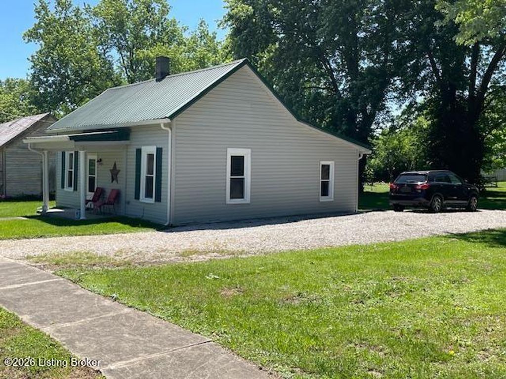 Photo of 177 Bank St, Lebanon Junction, KY 40150 (MLS # 1716212)