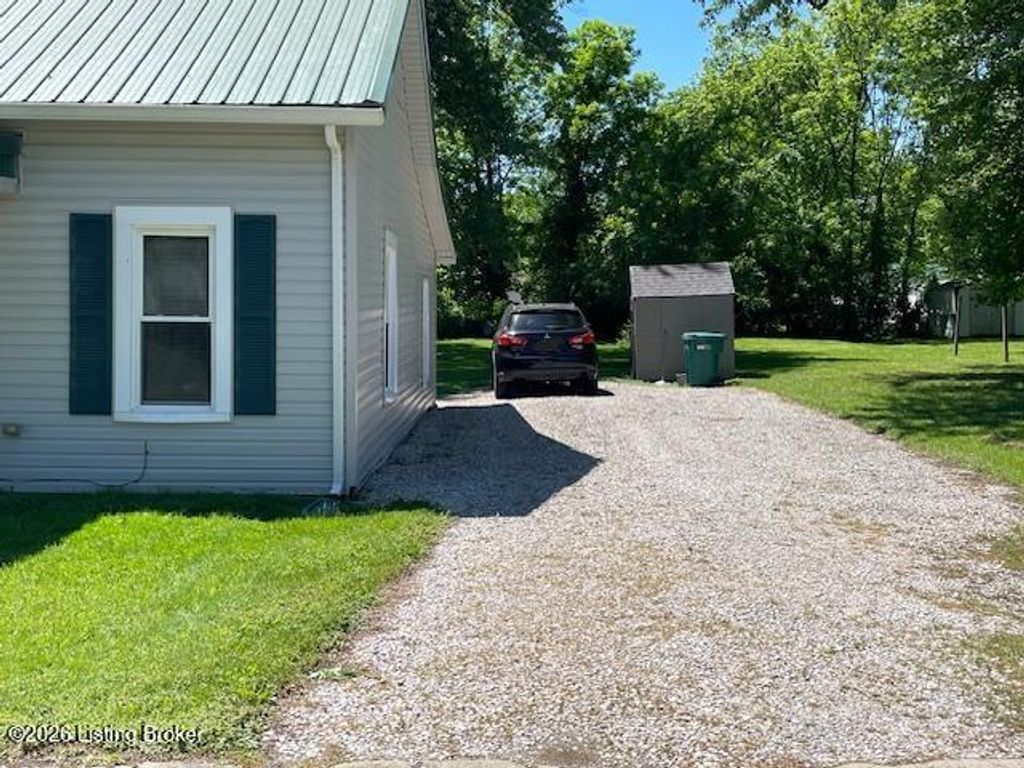 Photo of 177 Bank St, Lebanon Junction, KY 40150 (MLS # 1716212)