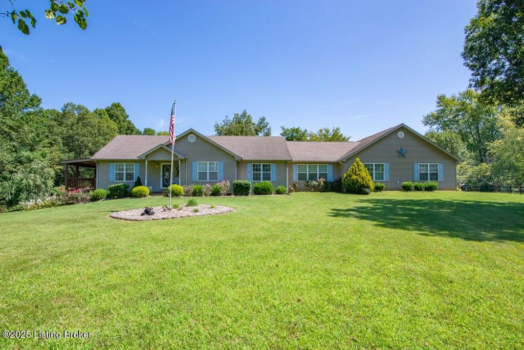 Photo of 220 E Bailey Rd, Buffalo, KY 42716 (MLS # 1714207)
