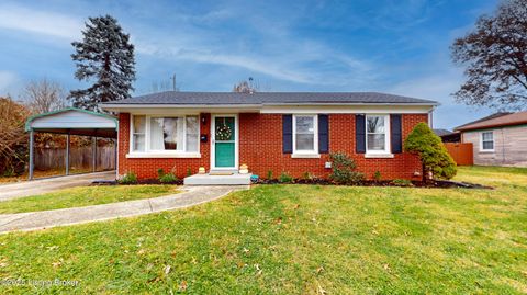 Photo of 1319 Whirlaway Dr, Louisville, KY 40242 (MLS # 1704361)