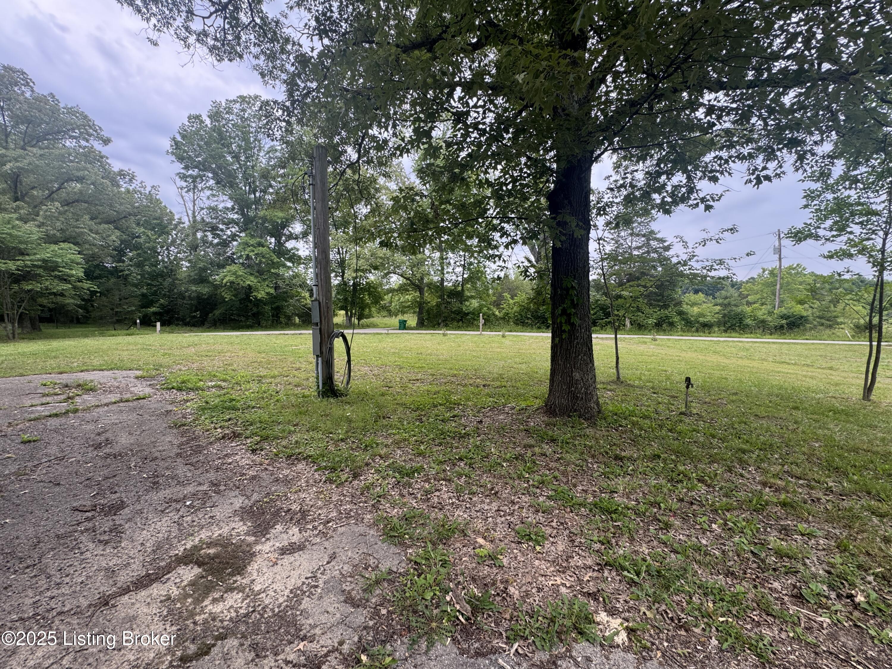 482 Mccubbins Rd, Lebanon Junction, Kentucky image 2