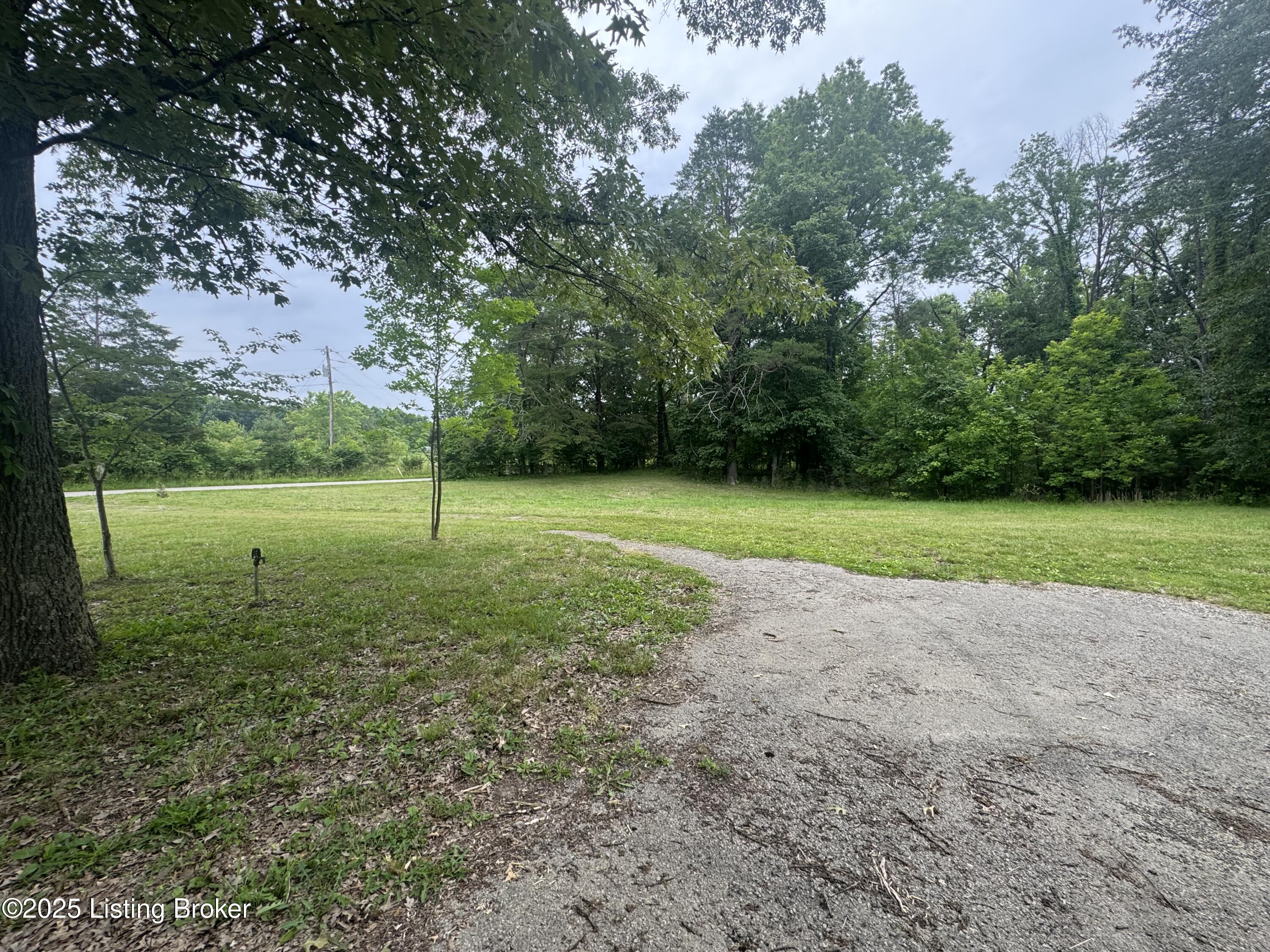 482 Mccubbins Rd, Lebanon Junction, Kentucky image 1