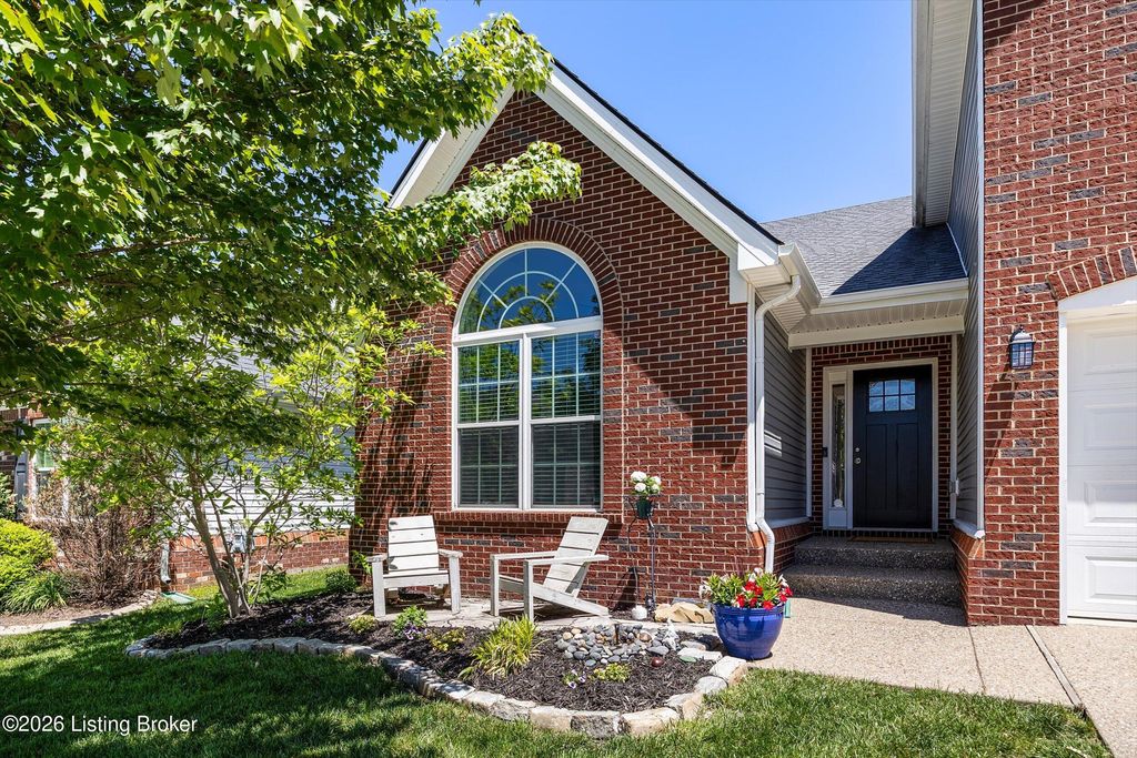 Photo of 16913 Ascender Pass, Louisville, KY 40245 (MLS # 1716730)