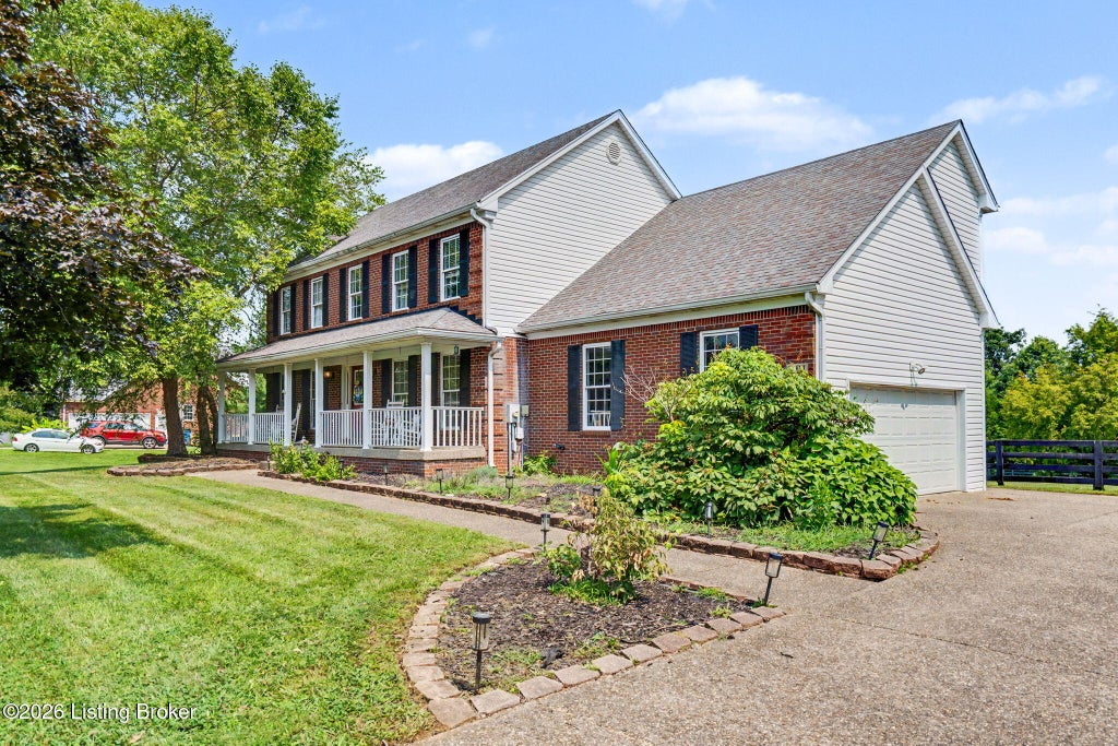 Photo of 5103 Fox Run Rd, Buckner, KY 40010 (MLS # 1724952)