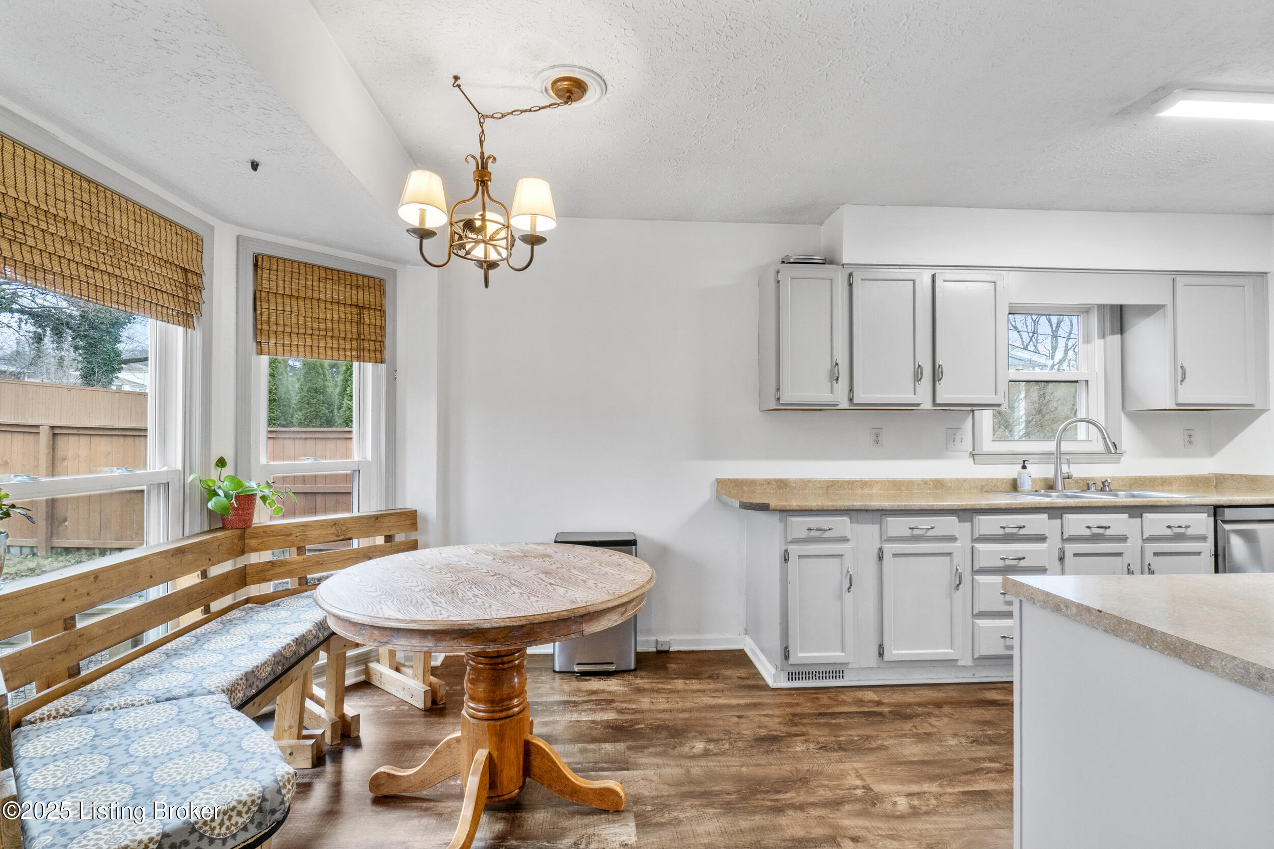 1023 Harmony Landing Rd, Goshen, Kentucky image 6