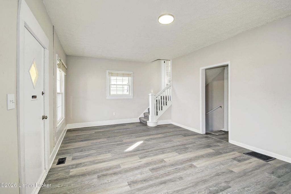 Photo of 4212 Larkwood Ave, Louisville, KY 40212 (MLS # 1709493)