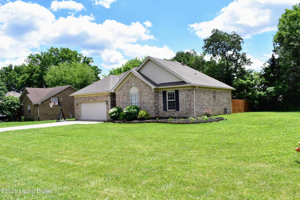 Photo of 581 Justin Trail, Mt Washington, KY 40047 (MLS # 1720536)