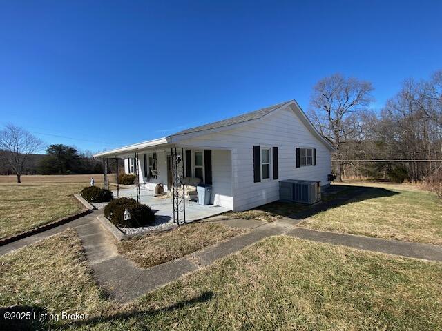 2640 Nat Rogers Rd, Boston, Kentucky image 21