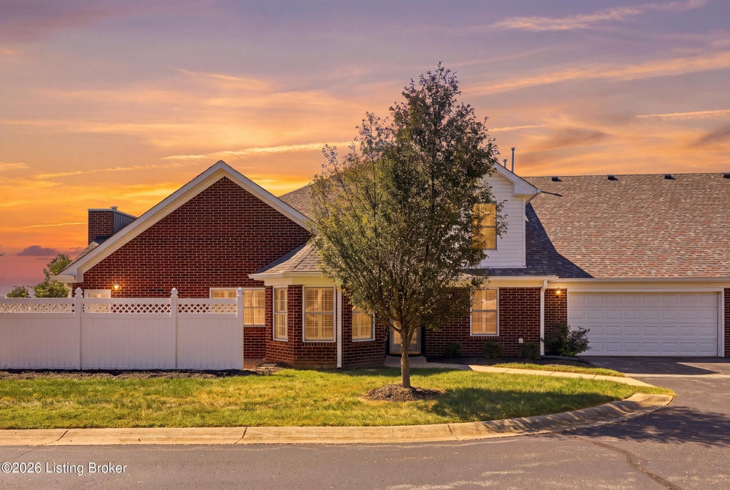 Photo of 10421 Clyde Moore Blvd, Louisville, KY 40291 (MLS # 1730866)