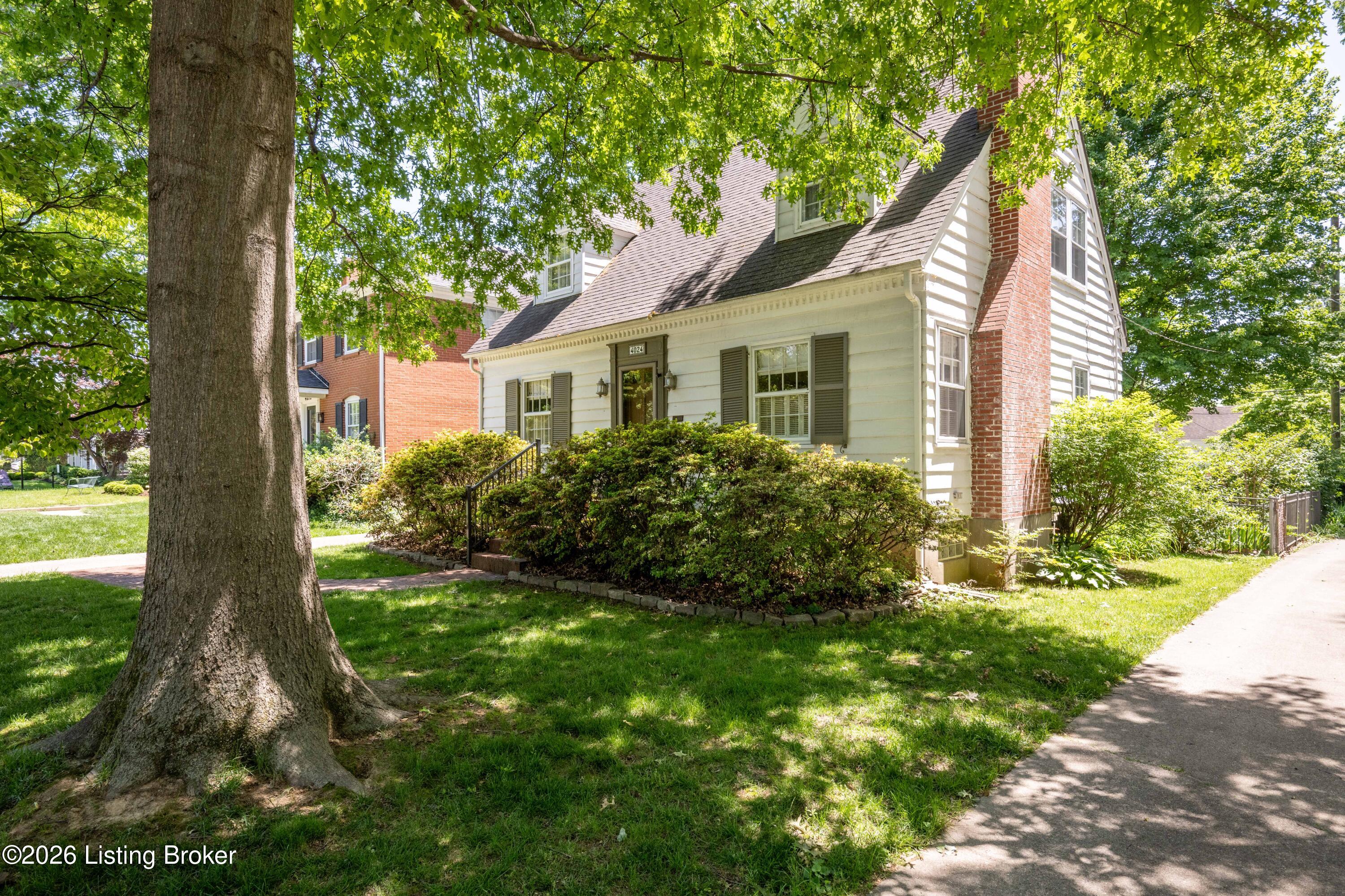 4024 Saint Ives Ct