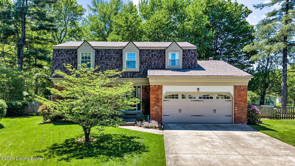 Photo of 514 Grand Vista Pl, Louisville, KY 40243 (MLS # 1715160)