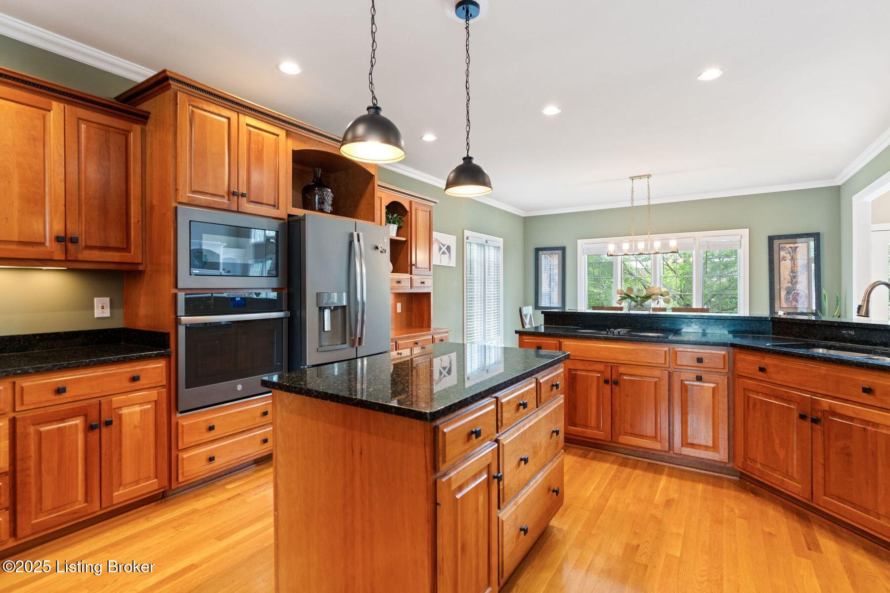 12711 Crestmoor Cir, Prospect, Kentucky image 17