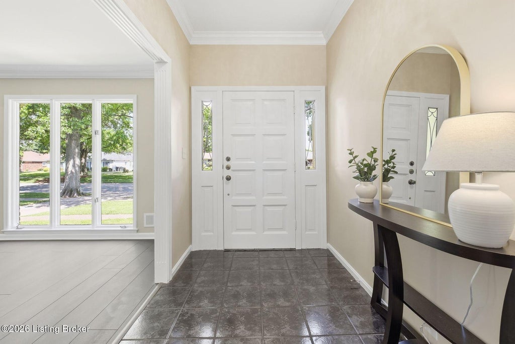 Photo of 10110 Timberwood Cir, Louisville, KY 40223 (MLS # 1720818)