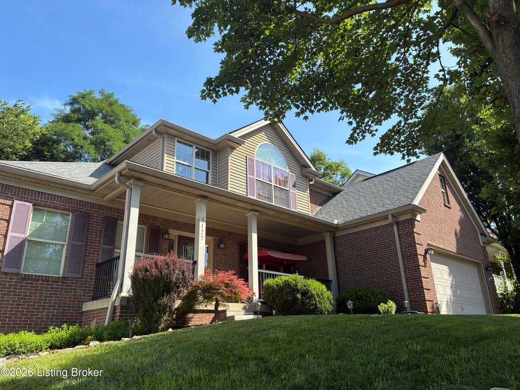 Photo of 5127 Craigs Creek Dr, Louisville, KY 40241 (MLS # 1725099)