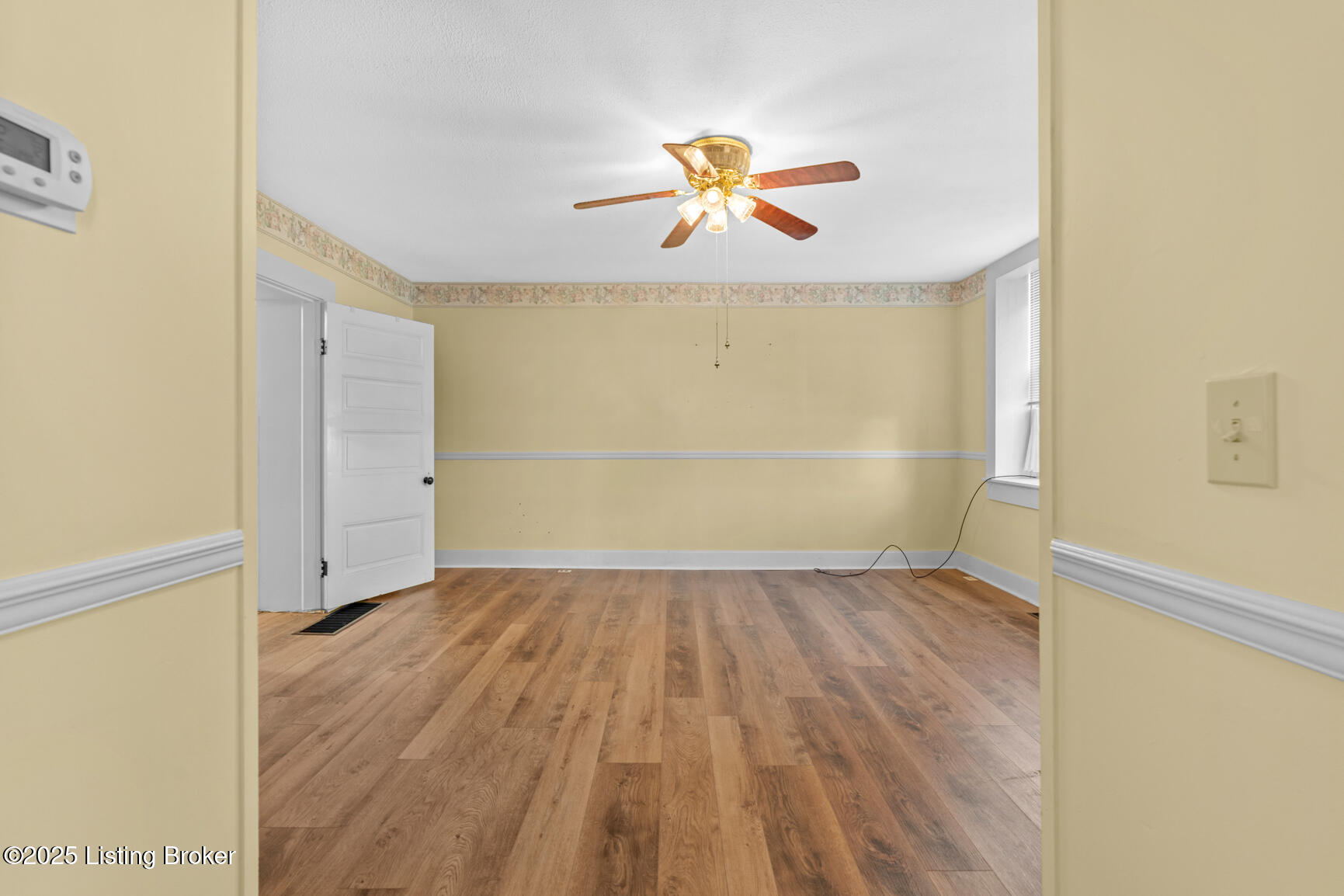 140 W Cross, New Castle, Pennsylvania image 15
