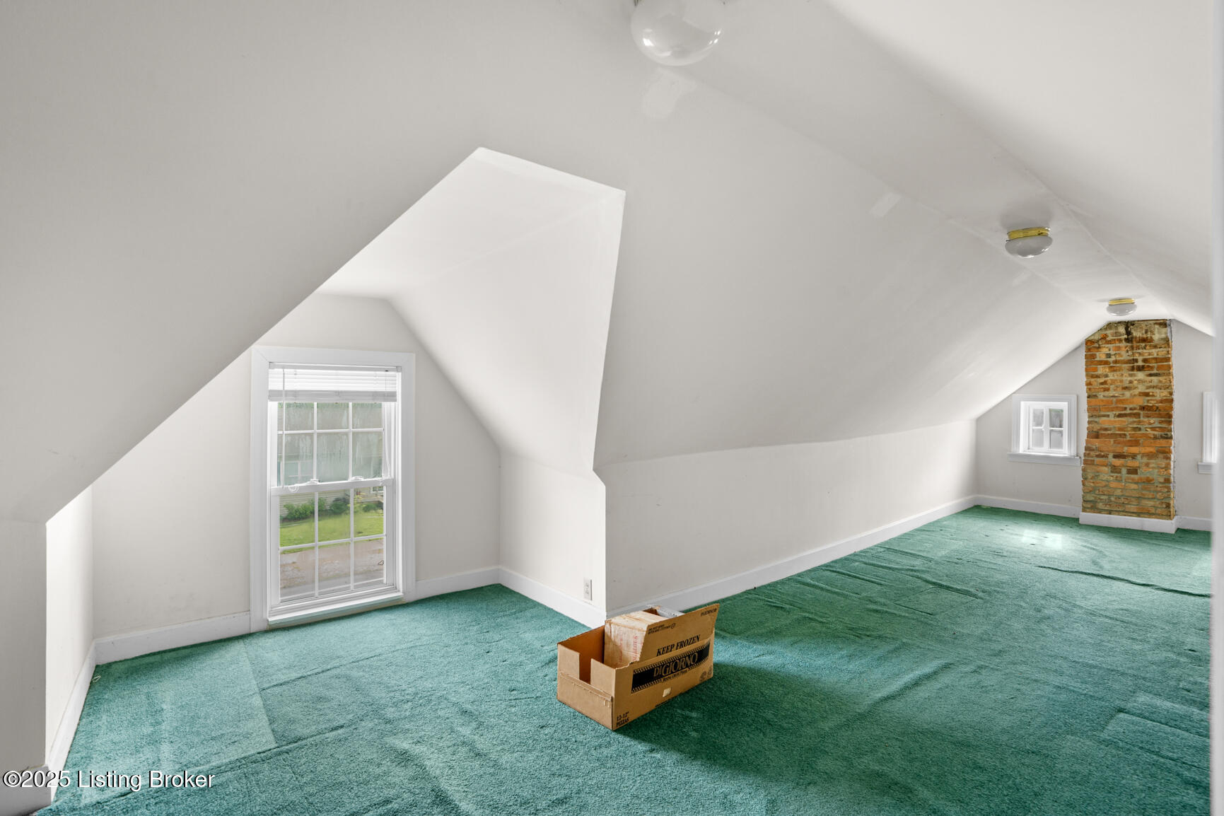 140 W Cross, New Castle, Pennsylvania image 26