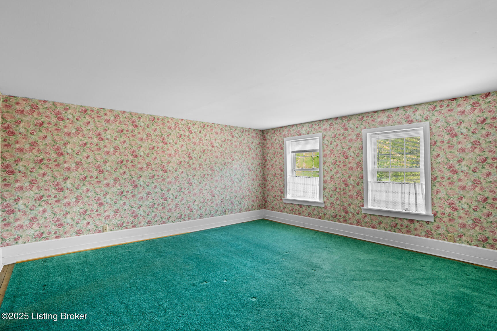 140 W Cross, New Castle, Pennsylvania image 24
