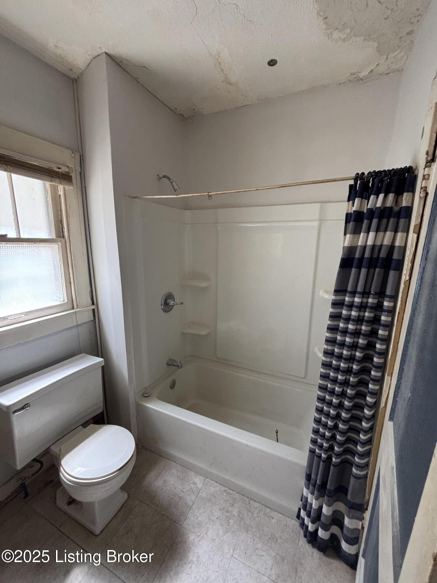 1774 W Gaulbert Ave, Louisville, Pennsylvania image 10