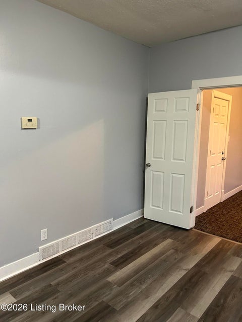 Tiny photo for 956 S Floyd St, Louisville, KY 40203 (MLS # 1729626)