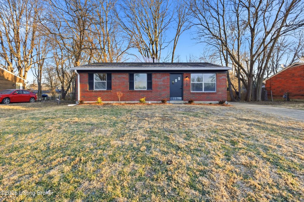 Photo of 4705 Marcy Ave, Louisville, KY 40272 (MLS # 1707588)