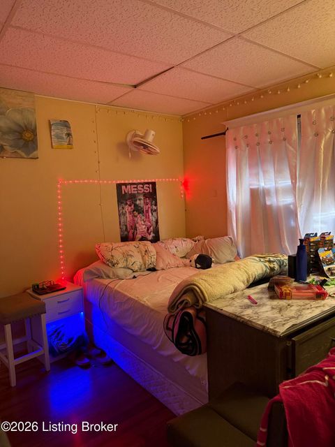 Tiny photo for 2062 Allene Ave, Louisville, KY 40217 (MLS # 1712876)