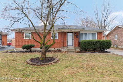 Photo of 4102 Foreman Ln, Louisville, KY 40219 (MLS # 1710155)