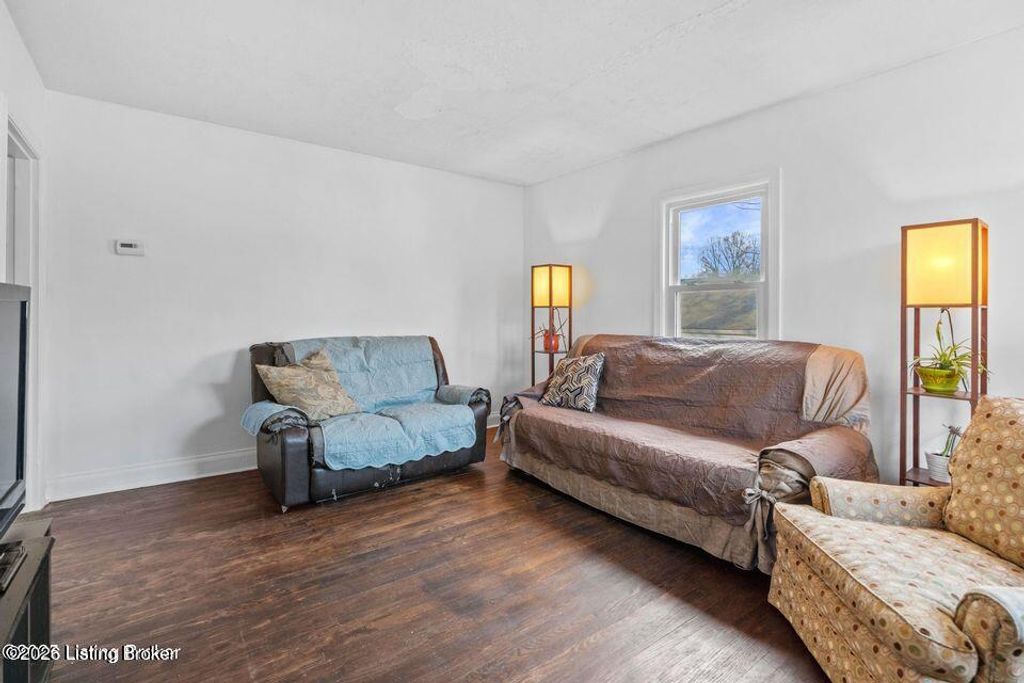 Photo of 176 N Ewing Ave, Louisville, KY 40206 (MLS # 1708751)