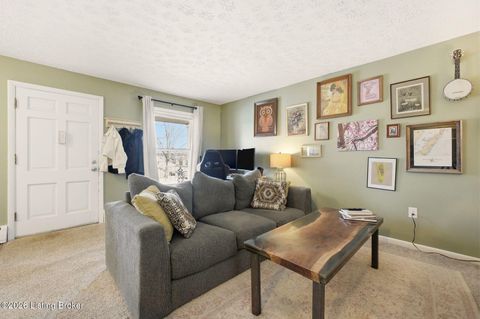 Condo For Sale - 4501 S 6th St #71<br/> Louisville, KY 40214