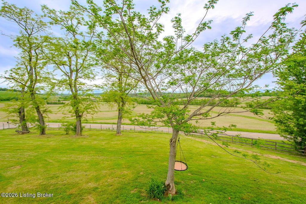 Photo of 901 Kentucky 2202, Irvington, KY 40146 (MLS # 1720090)