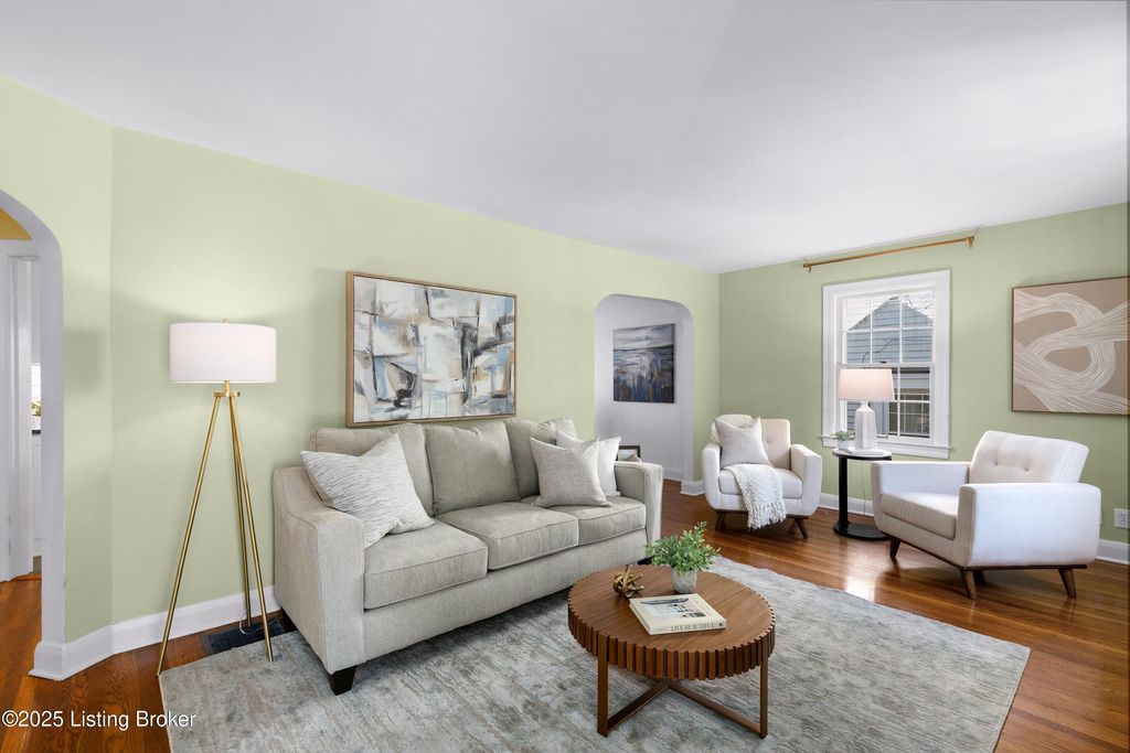 Photo of 1122 Willow Ave, Louisville, KY 40204 (MLS # 1703854)