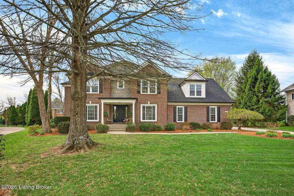 Photo of 3109 Crestmoor Ct, Prospect, KY 40059 (MLS # 1713062)