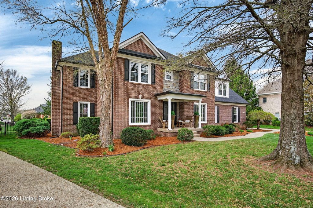 Photo of 3109 Crestmoor Ct, Prospect, KY 40059 (MLS # 1713062)