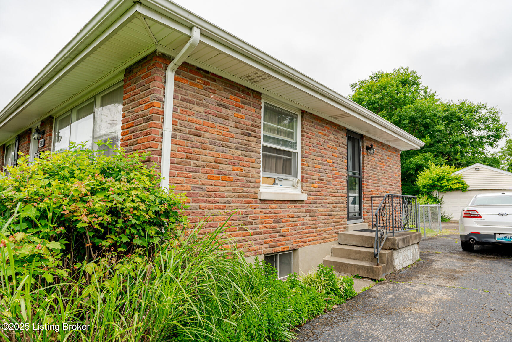 2809 Esther Blvd, Louisville, Pennsylvania image 4