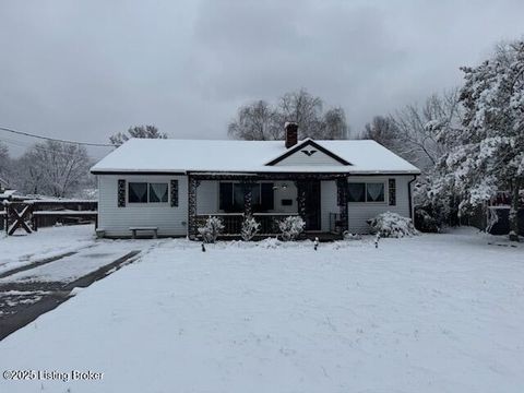 Photo of 13609 Tennis Blvd, Louisville, KY 40272 (MLS # 1704373)