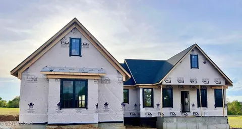 MLS: 1682756