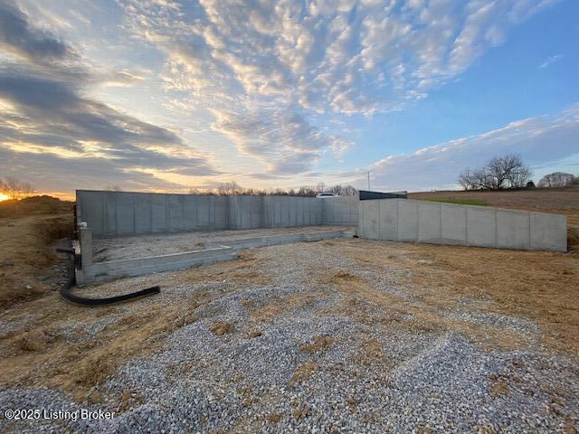 Sweet Grass Ct, Hodgenville, Kentucky image 3