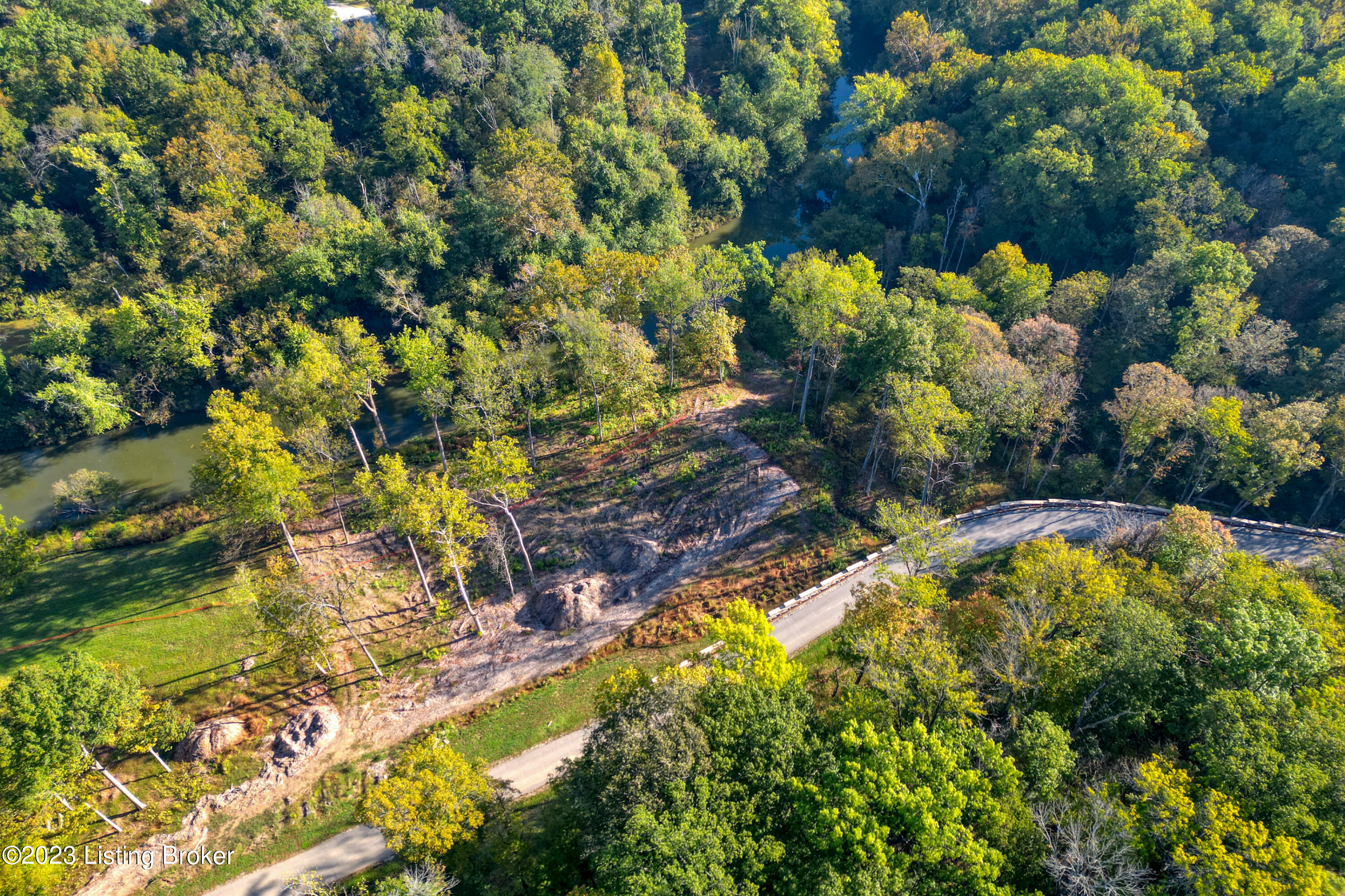 5703 Fincastle Farm Trace, Prospect, Kentucky image 4