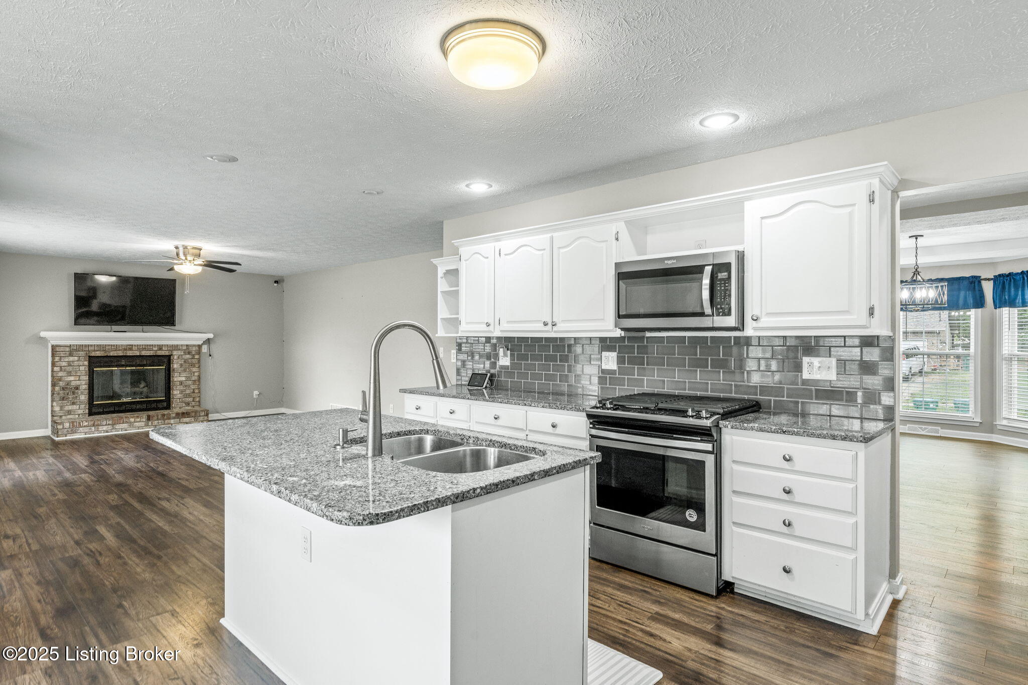 105 Scarlet Oak Cir, Elizabethtown, Pennsylvania image 9