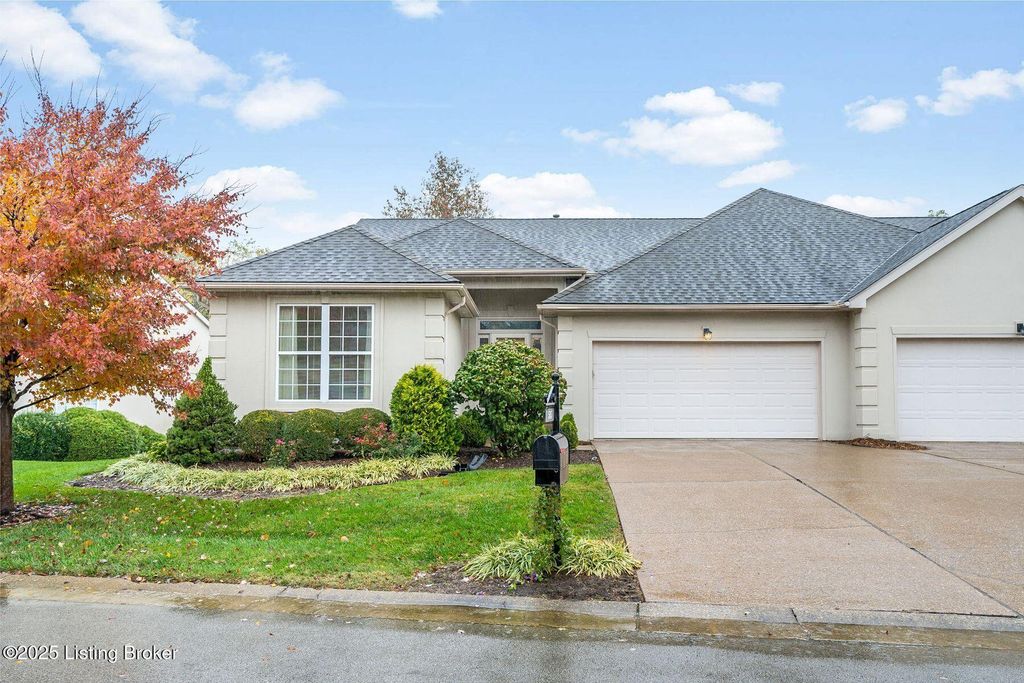 Photo of 503 Village Lake Dr, Louisville, KY 40245 (MLS # 1706294)