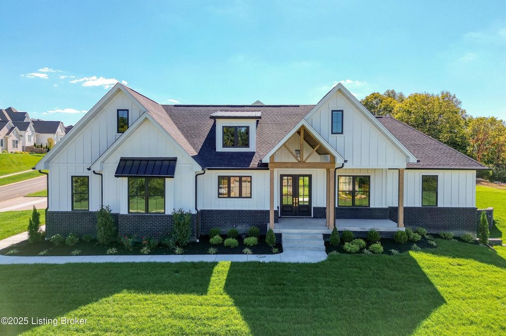 Photo of 7387 Edith Way, Crestwood, KY 40014 (MLS # 1696038)